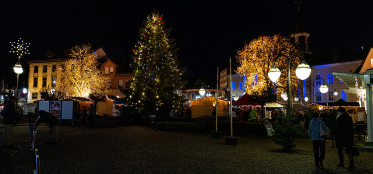 Advents- und Weihnachtsgrüße Advents- und Weihnachtsgrüße